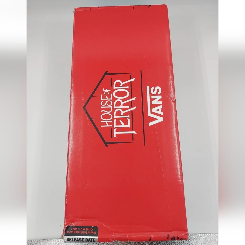 Vans HOUSE OF TERROR Classic Slip On Horror Friday 13th Glow in Dark NEW UK 9 - Picture 16 of 16